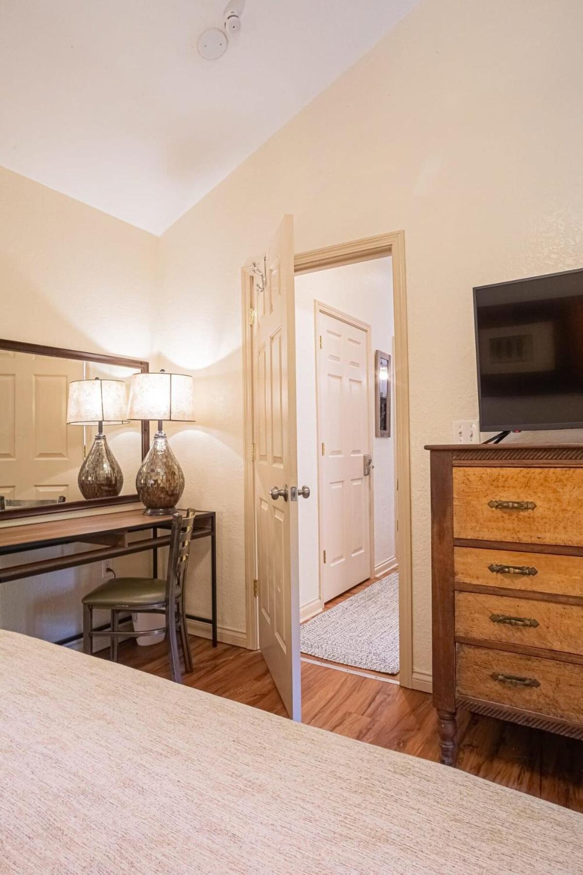 Cabin C In The Gatlinburg Art & Craft Community 외부 사진