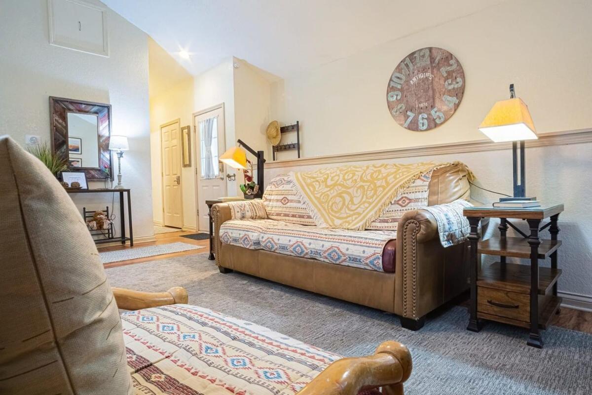 Cabin C In The Gatlinburg Art & Craft Community 외부 사진